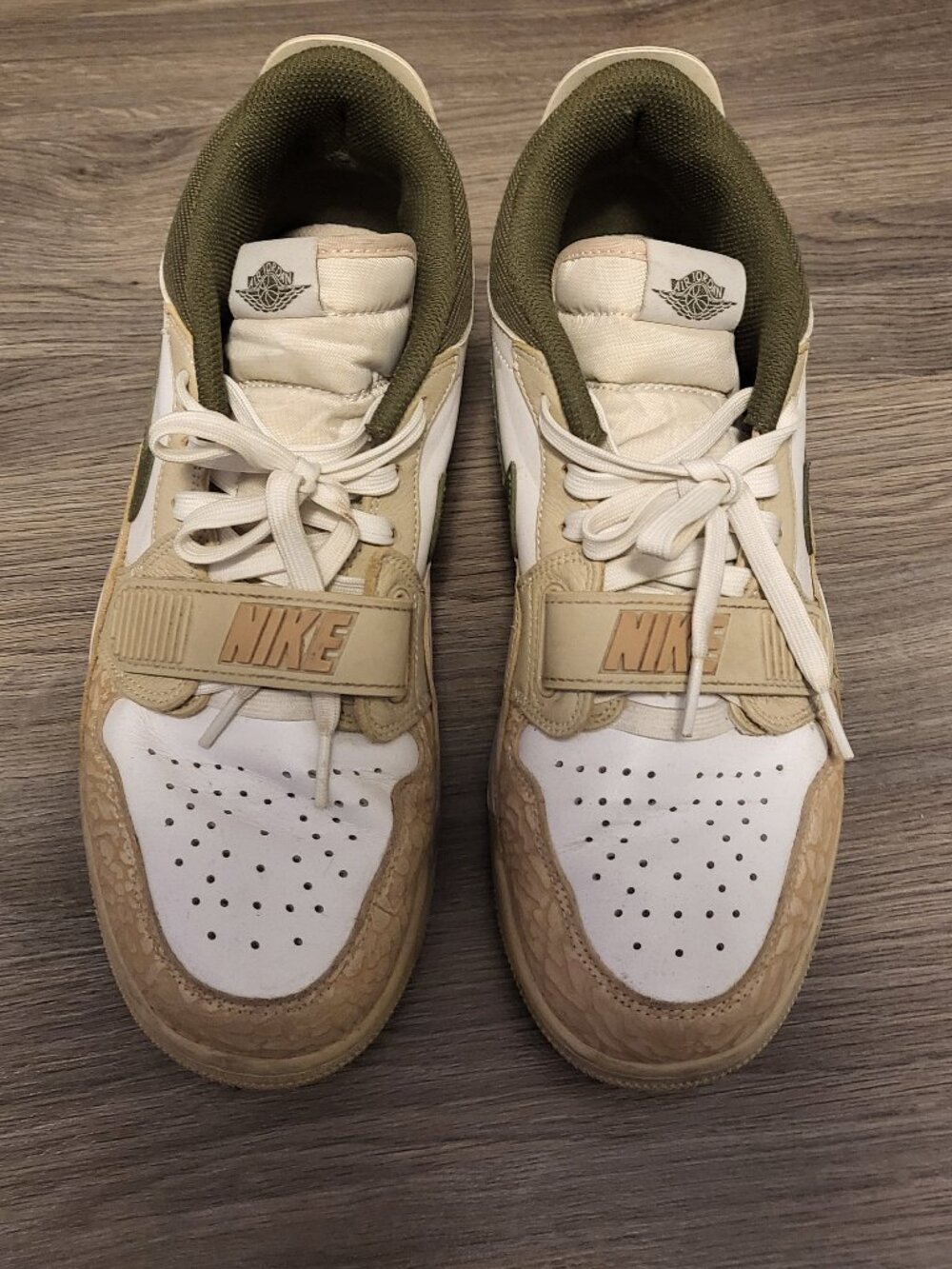 Jordan Legacy 312 Low.